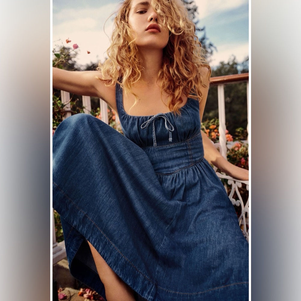 Reformation Balia Dress in Denim | NWT | Size 4 | Sold Out